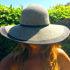 Kooringal Beach Hat